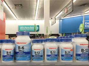 Vitamin B6 và B12